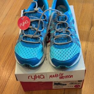 NWT Ryka Training Aqua and Gray Hydro Sport Sneakers Women's 11